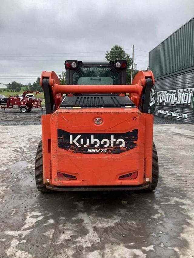Image of Kubota SSV75 equipment image 2