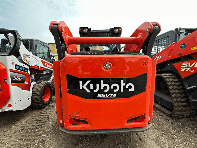 Image of Kubota SSV75 equipment image 2