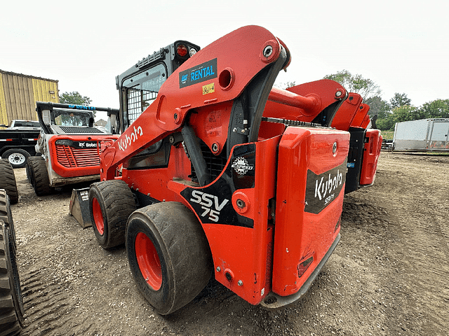 Image of Kubota SSV75 equipment image 3