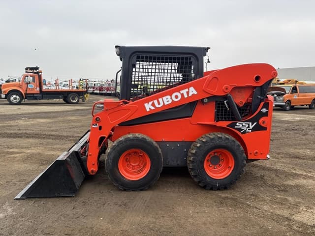 Image of Kubota SSV75 equipment image 4
