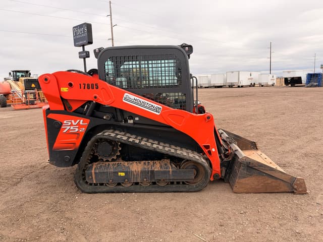 Image of Kubota SVL75-2 equipment image 4