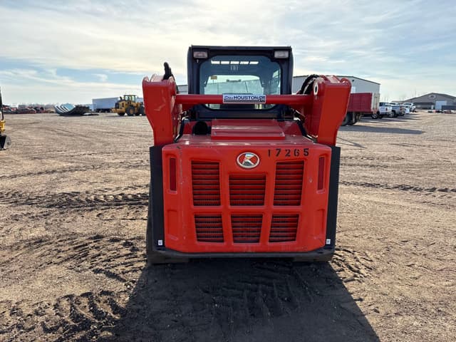 Image of Kubota SVL75-2 equipment image 3