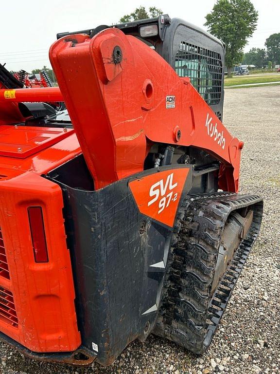 Image of Kubota SVL97-2 equipment image 2