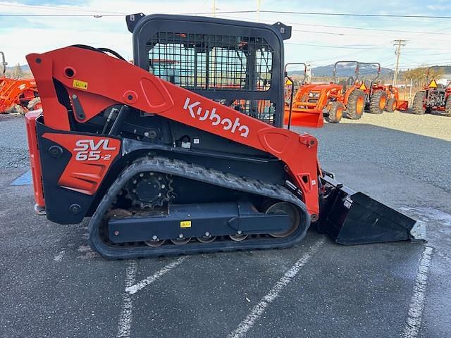 Image of Kubota SVL65-2 equipment image 3