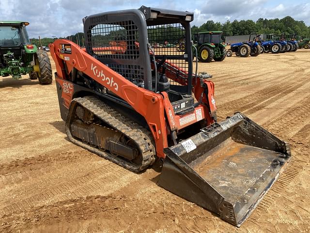 Image of Kubota SVL65-2 equipment image 3