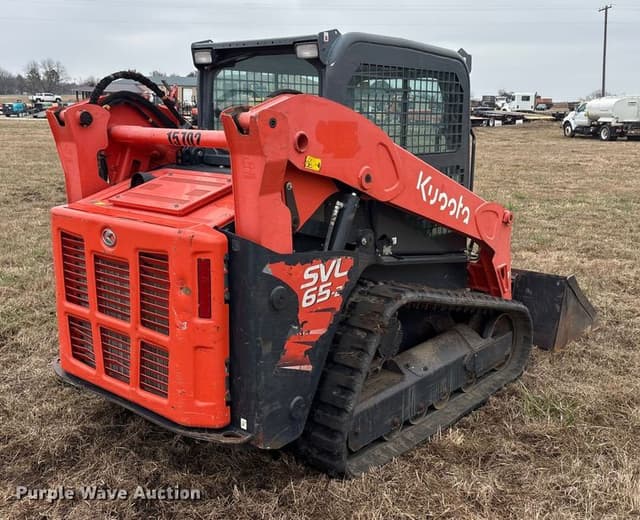 Image of Kubota SVL65-2 equipment image 4