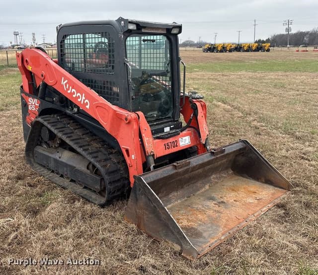 Image of Kubota SVL65-2 equipment image 2