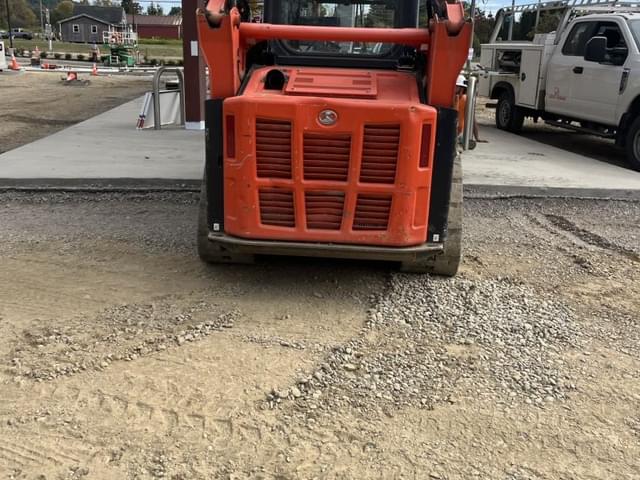 Image of Kubota SVL65-2 equipment image 3