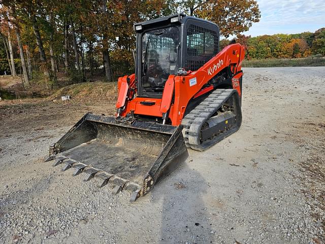 Image of Kubota SVL75-2 equipment image 2