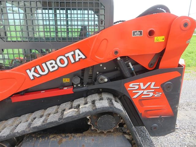 Image of Kubota SVL75-2 equipment image 4