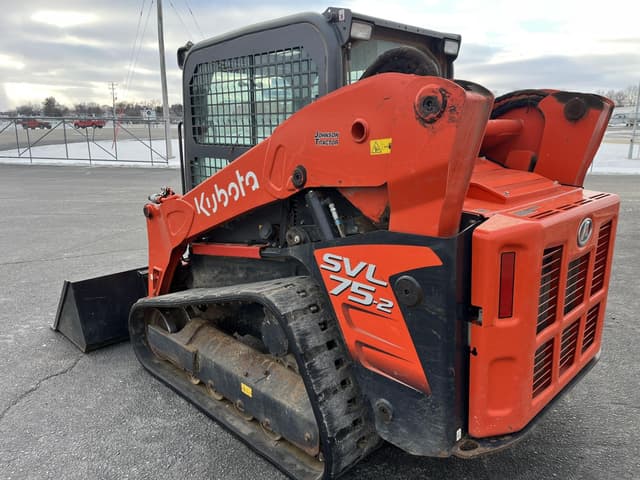 Image of Kubota SVL75-2 equipment image 3