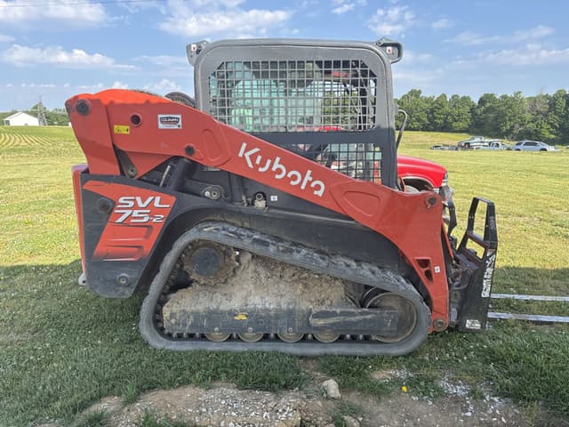 Image of Kubota SVL75-2 equipment image 1