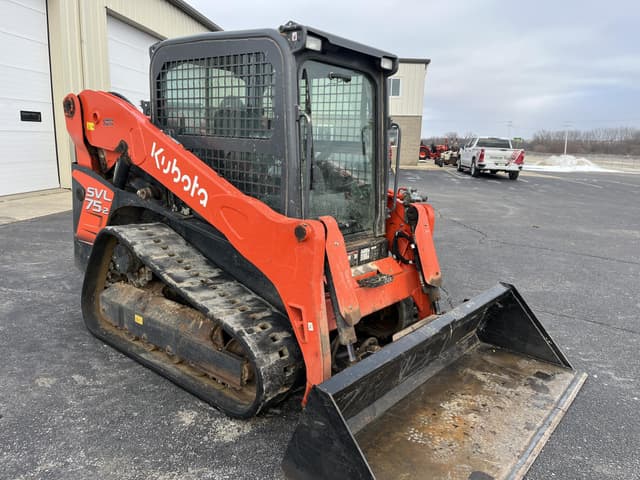 Image of Kubota SVL75-2 equipment image 2