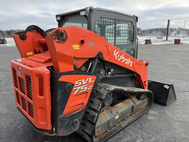 Image of Kubota SVL75-2HWC equipment image 2