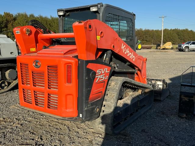 Image of Kubota SVL75-2 equipment image 2