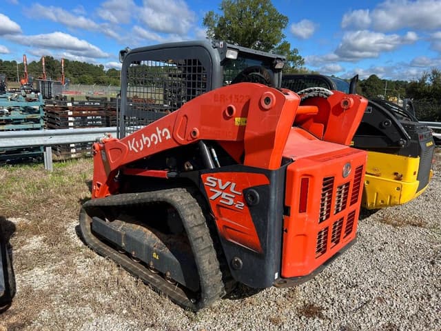Image of Kubota SVL75-2 equipment image 2