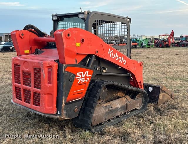 Image of Kubota SVL75-2 equipment image 4