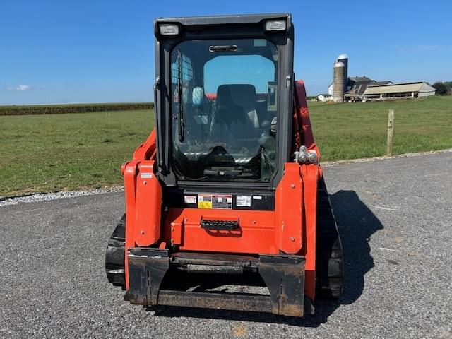 Image of Kubota SVL75-2 equipment image 2