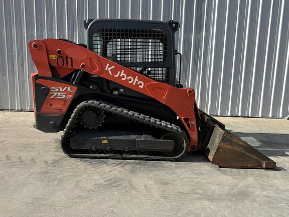 Image of Kubota SVL75-2 equipment image 3