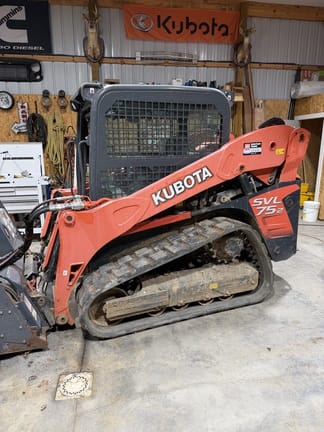2021 Kubota SVL75 Equipment Image0