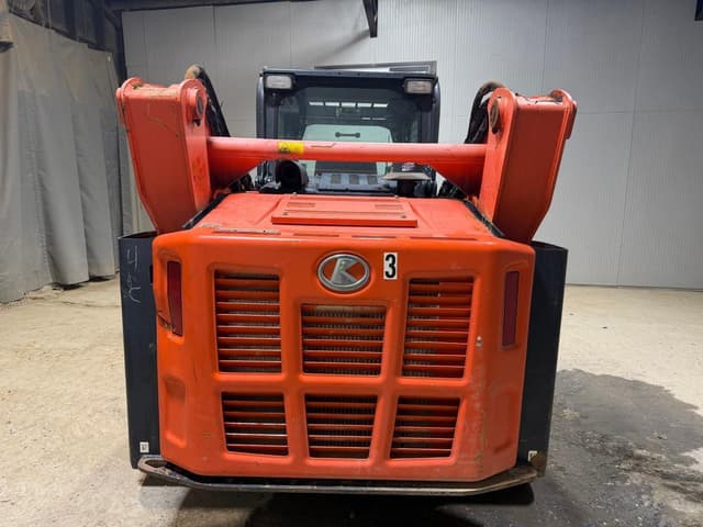 Image of Kubota SVL95-2 equipment image 3