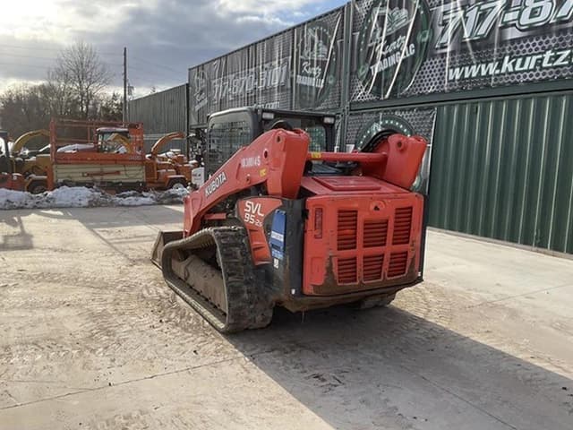 Image of Kubota SVL95-2S equipment image 2