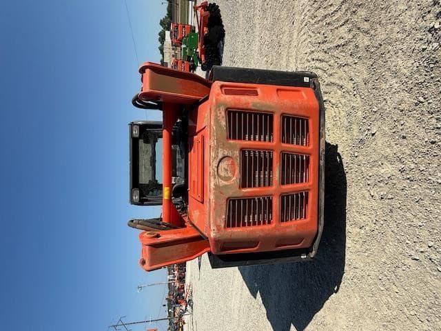 Image of Kubota SVL95-2 equipment image 2