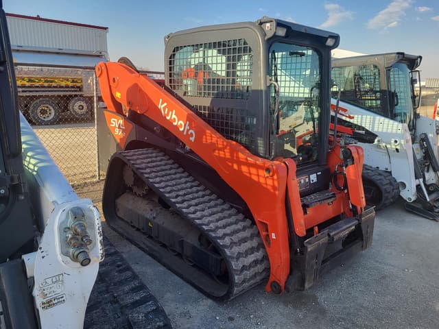 Image of Kubota SVL97-2 equipment image 3