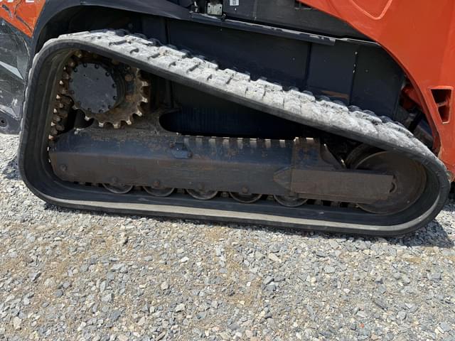 Image of Kubota SVL97-2 equipment image 4