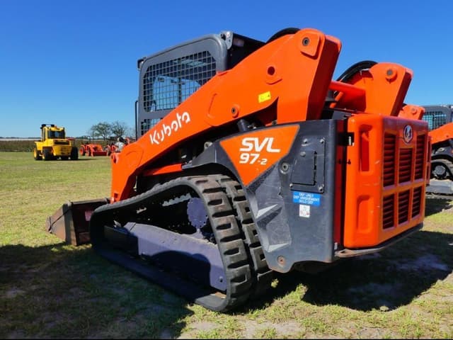 Image of Kubota SVL97-2 equipment image 3