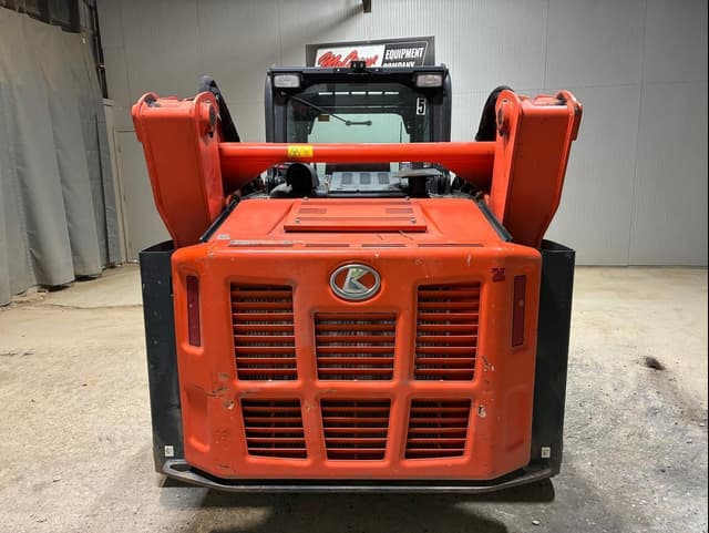Image of Kubota SVL97-2 equipment image 3