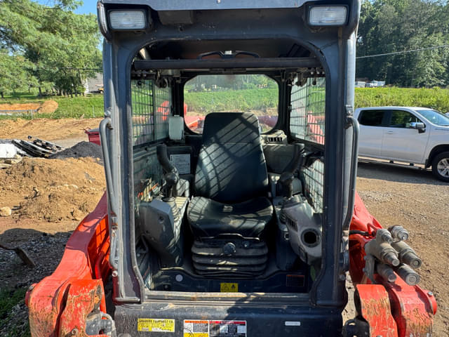 Image of Kubota SVL97-2 equipment image 4