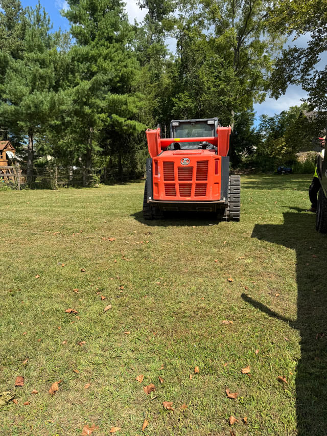 Image of Kubota SVL97-2 equipment image 2