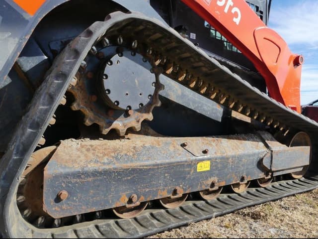 Image of Kubota SVL97-2 equipment image 4