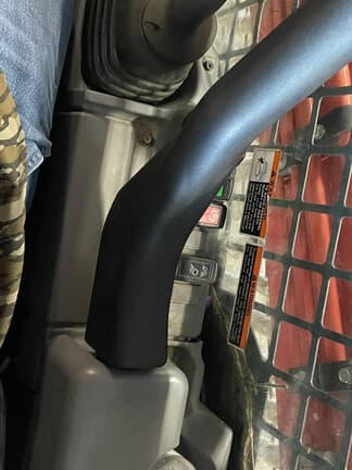 Image of Kubota SVL97-2 equipment image 3