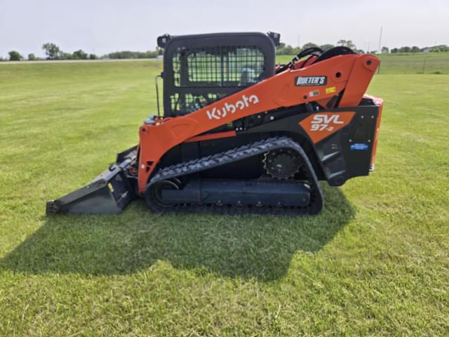 Image of Kubota SVL97-2 equipment image 4