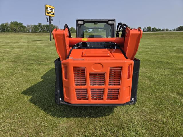 Image of Kubota SVL97-2 equipment image 2