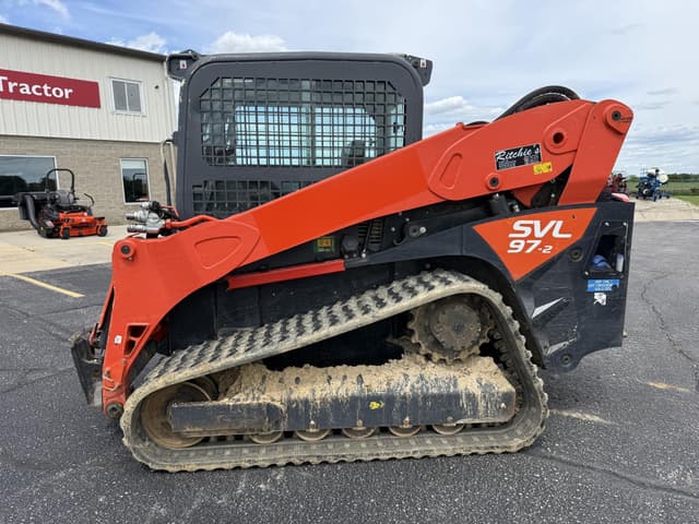 Image of Kubota SVL97-2 equipment image 2