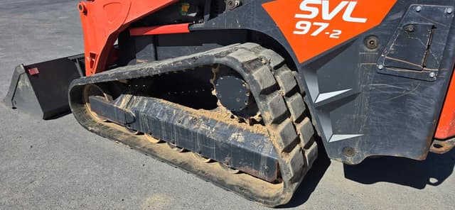 Image of Kubota SVL97-2 equipment image 4