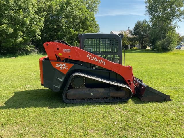 Image of Kubota SVL97-2 equipment image 3