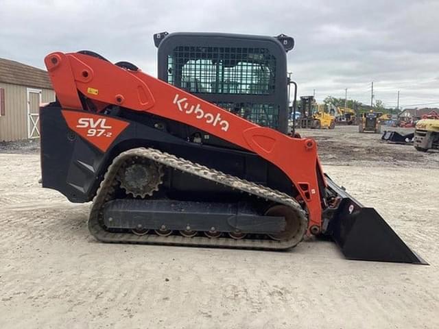 Image of Kubota SVL97-2 equipment image 4