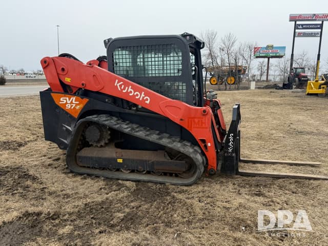 Image of Kubota SVL97-2 equipment image 4