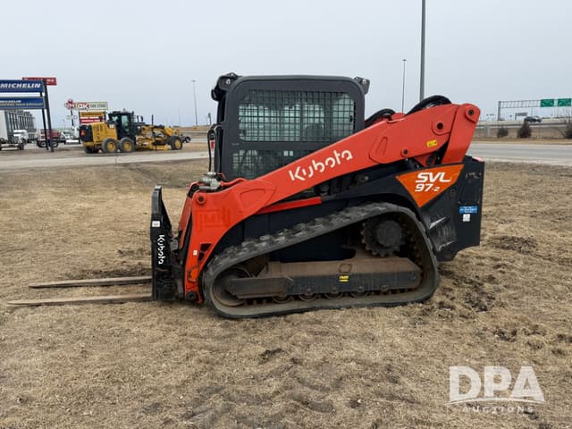 Image of Kubota SVL97-2 equipment image 3