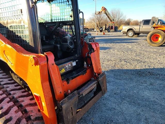 Image of Kubota SVL97-2 equipment image 2