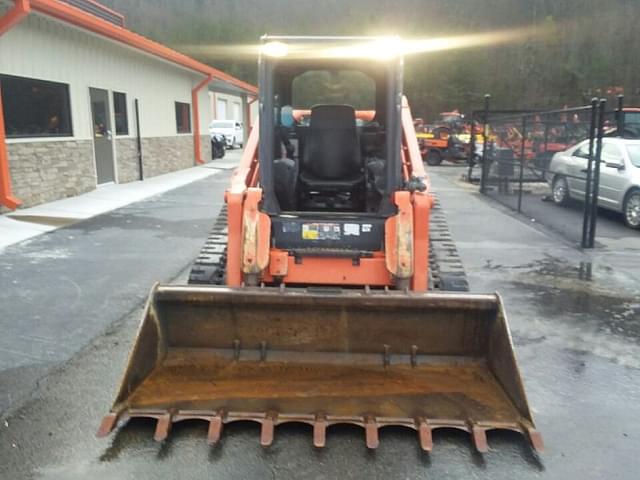 Image of Kubota SVL97-2 equipment image 2