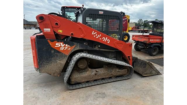Image of Kubota SVL97-2 equipment image 4