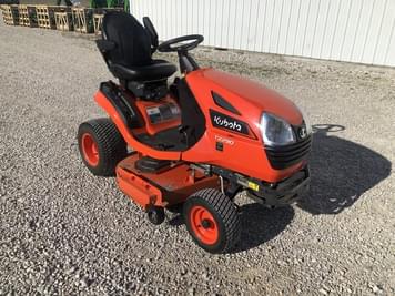 Main image Kubota T2290