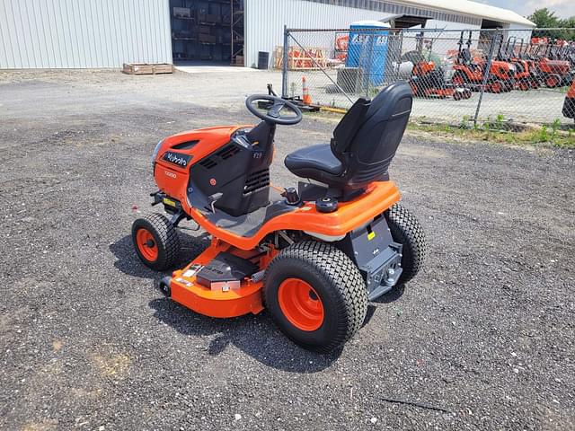 Image of Kubota T2290KWT equipment image 3