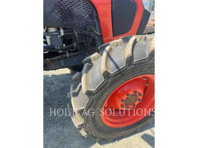 Image of Kubota M5-111HD equipment image 4