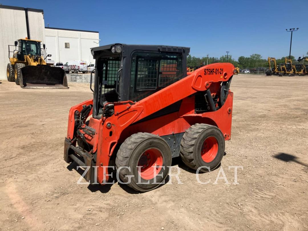 Image of Kubota SSV75 Primary image